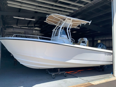 2023 Edgewater 208CC Center Console IN STOCK | 20ft