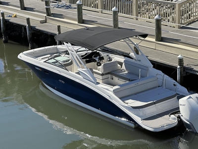 2023 Sea Ray 270 SDX-OUTBOARD | 27ft