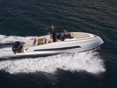 2024 Astondoa 377 Outboard Coupe | 38ft