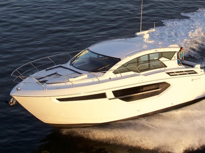 2024 Cruisers Yachts 42 Cantius | 43ft