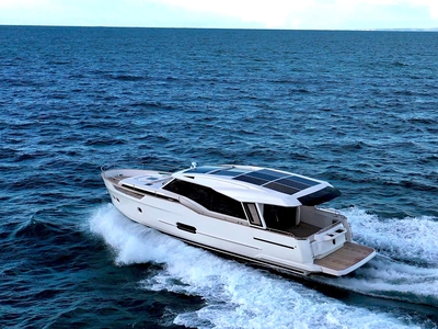 2024 Greenline 48 Coupe | 49ft