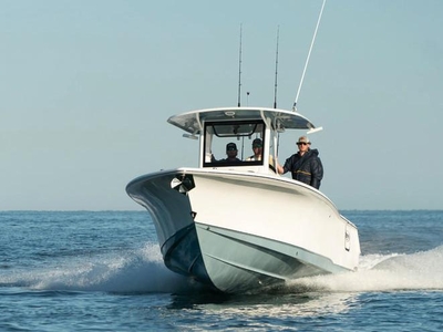 2024 Sea Hunt Gamefish 30 with Coffin Box | 29ft