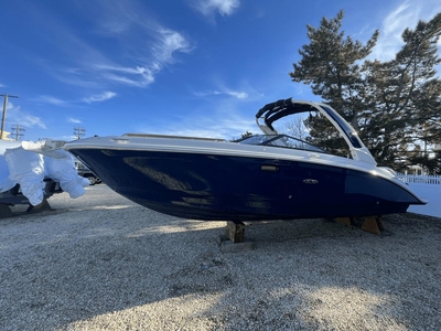 2024 Sea Ray SDX 270 Outboard | 27ft