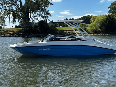 2024 Yamaha Boats AR190 | 19ft