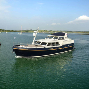 Cruising motor yacht - Grand Sturdy 550 AC Variotop® - Linssen Yachts B.V. - flybridge / 3-cabin / 6-berth