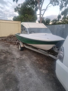 Fishing boat / ski boat / would swap for car trailer