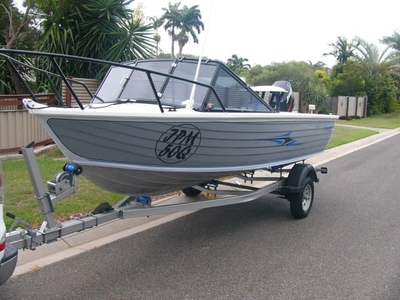Mercury 60HP 4 stroke 2004 and Stacer Sea Master 4.74 mt Alloy boat