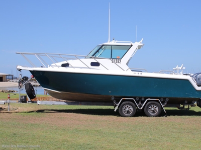 THORNYCROFT 7.7 WITH TWIN FOUR STROKE YAMAHA OUTBOARDS