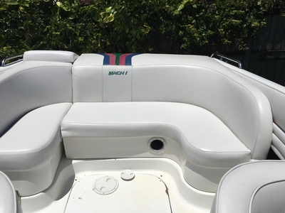 1998 BAHA CRUISERS MACH 1 powerboat for sale in Florida