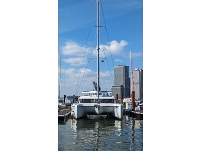 2009 Lagoon 420 Owners Version sailboat for sale in Maryland