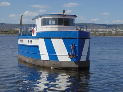 2012 Houseboat Almaz 50ft powerboat for sale in Michigan