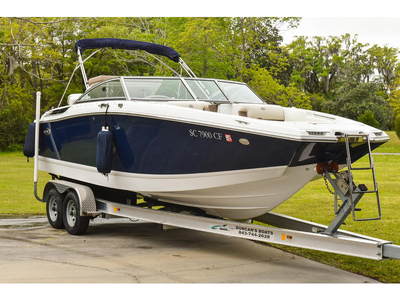 2013 Cobalt 26SD powerboat for sale in South Carolina