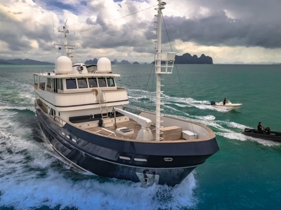 Cheoy Lee Serenity 90 Expedition Motor Yacht
