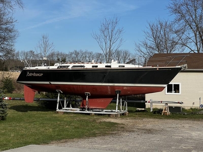1992 Sabre 38 Mark II sailboat for sale in Outside United States