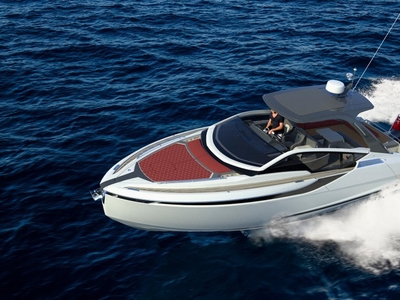 NEW Fairline F-Line 33 Outboard