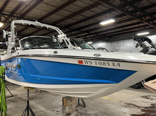 2017 Mastercraft XT-23