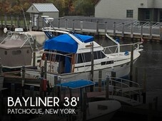 Bayliner 3870 Motoryacht