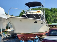 1979 Pacemaker 36 Foot Sport Fish