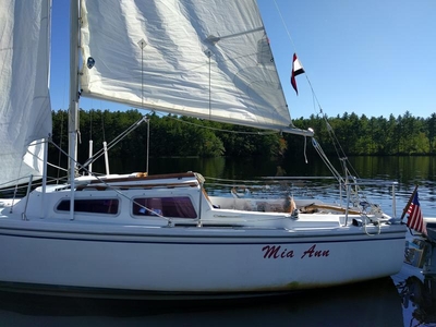 1982 Catalina Swing keel sailboat for sale in New Hampshire