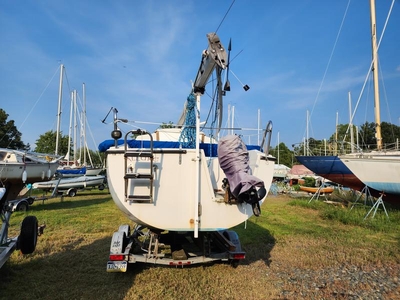 1988 O'Day 240 sailboat for sale in Maryland