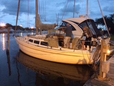 1974 Capital Yachts Newport 30 sailboat for sale in New York