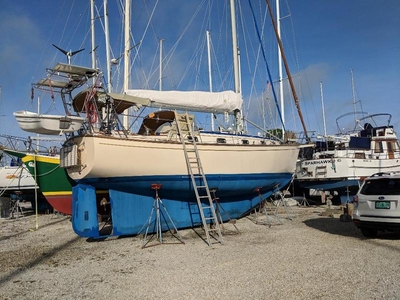 1990 Island Packet 38 sailboat for sale in Florida