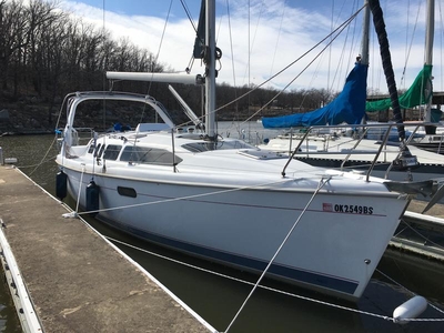 2000 Hunter 34' sailboat for sale in Oklahoma