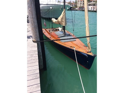 2012 Latitude 46 2012 26Ft Daysailer sailboat for sale in Florida