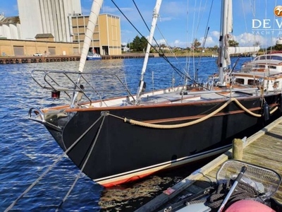 One-off Sailing Yacht