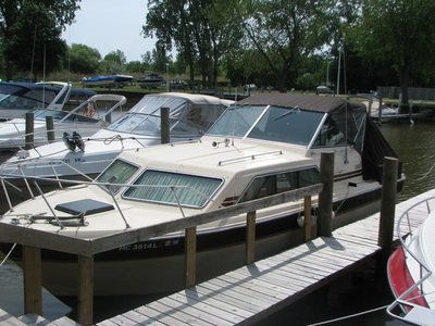 1982 Chris Craft Catalina powerboat for sale in Michigan