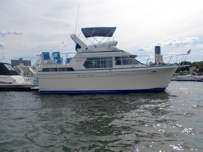 1988 Tollycraft Aft cabin cruiser powerboat for sale in Massachusetts