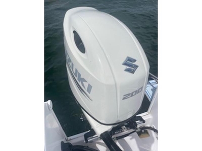 2001 Pro Line 20DC powerboat for sale in Florida