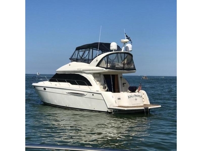 2003 Meridian 411 Sedan powerboat for sale in Michigan