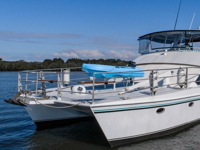 TURNCRAFT 63 CATAMARAN - OWNERS SAYS PRESENT ALL OFFERS