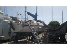 1981 Hunter 27.9 sailboat for sale in Florida