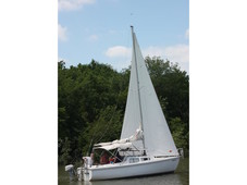 1985 Catalina 22 sailboat for sale in Kansas