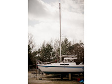 1985 MacGregor venture sailboat for sale in North Carolina