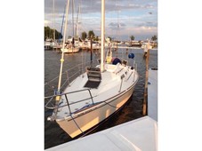 1986 Pearson 28-2 sailboat for sale in Michigan