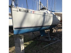 1987 beneteau first 235 sailboat for sale in Maryland