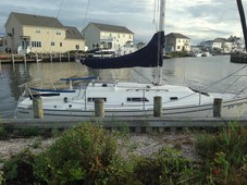 1987 Pearson 27 sailboat for sale in New Jersey