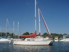 1989 Cal 22 sailboat for sale in Connecticut