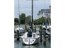 1989 Pearson 27 sailboat for sale in Maryland