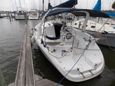 1999 Hunter 310 sailboat for sale in Louisiana