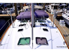 2005 Beneteau 473 sailboat for sale in North Carolina