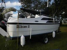 2008 MacGregor 26M sailboat for sale in Florida