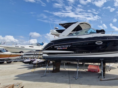 2019 Monterey295 Sport Yacht