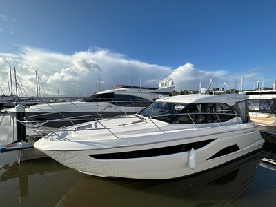 2023 Bavaria R40 Coupe 321000349-R40 Available Now! | 41ft
