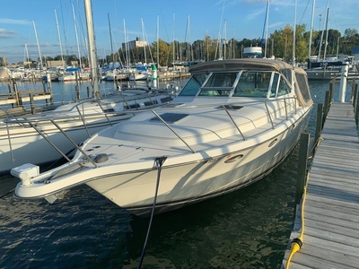 1998 Tiara 3100 Open powerboat for sale in Ohio