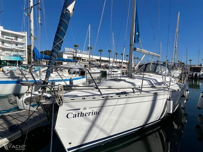 Dufour 36 Classic (2003) for sale
