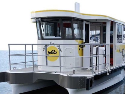Passenger boat - Passeur de La Rochelle - Alternatives Energies - catamaran / electro solar / emission-free